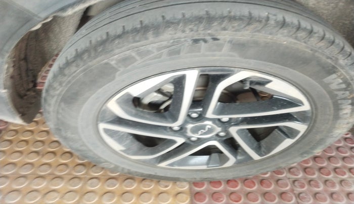 2022 KIA CARENS PRESTIGE PLUS 1.5 DIESEL 7 STR, Diesel, Manual, 46,000 km, tyre