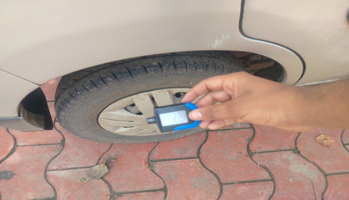 2012 Maruti Alto 800 LXI, Petrol, Manual, 92,254 km, tyre