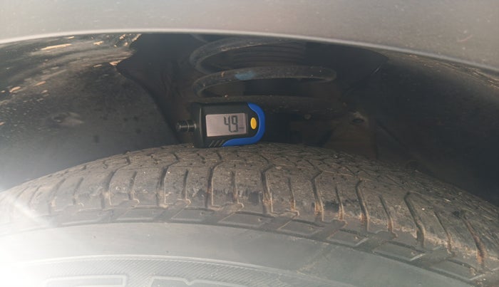 2021 Mahindra XUV500 W7, Diesel, Manual, 58,057 km, tyre