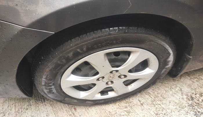 2013 Hyundai Verna FLUIDIC 1.6 VTVT EX, Petrol, Manual, 90,691 km, tyre
