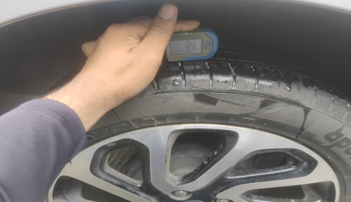 2023 Maruti Baleno ALPHA 1.2 AGS, Petrol, Automatic, 21,781 km, tyre