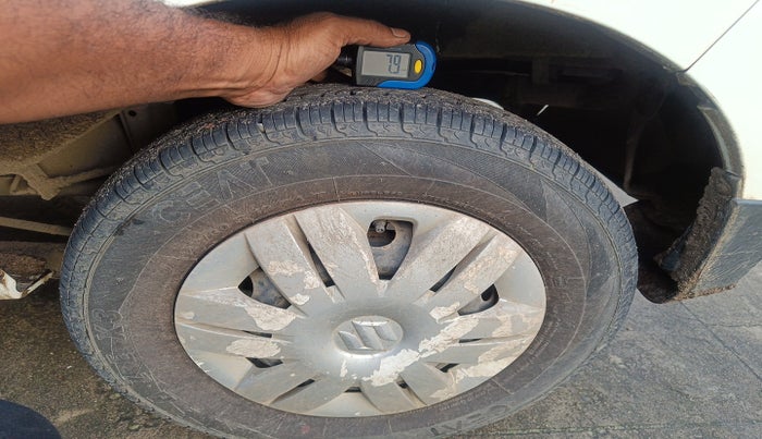 2013 Maruti Alto 800 LXI, Petrol, Manual, 21,672 km, tyre