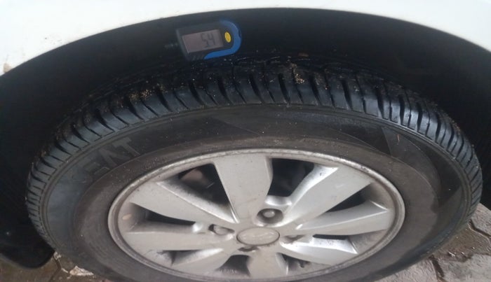 2014 Hyundai i20 SPORTZ 1.2, Petrol, Manual, 46,222 km, tyre