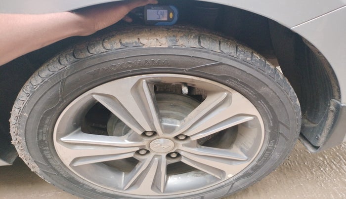 2019 Hyundai Verna 1.6 VTVT SX + AT, Petrol, Automatic, 72,000 km, tyre