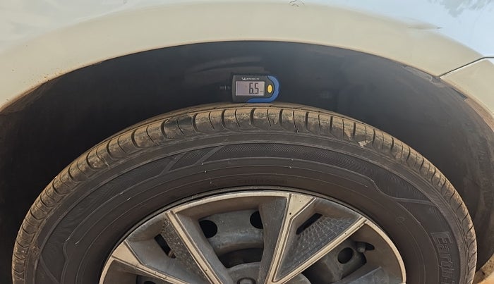 2015 Maruti Swift VDI, Diesel, Manual, 1,20,341 km, tyre