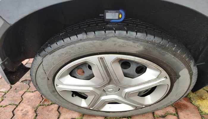 2021 Tata NEXON XM PETROL, Petrol, Manual, 34,900 km, tyre