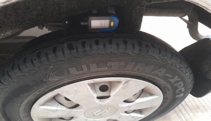 2023 Maruti Eeco 5 STR AC CNG, Petrol, Manual, 46,461 km, tyre