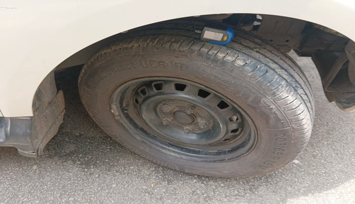 2013 Mahindra Quanto C4, Diesel, Manual, 1,01,650 km, tyre