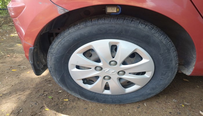 2010 Hyundai i10 MAGNA 1.2, Petrol, Manual, 62,837 km, tyre