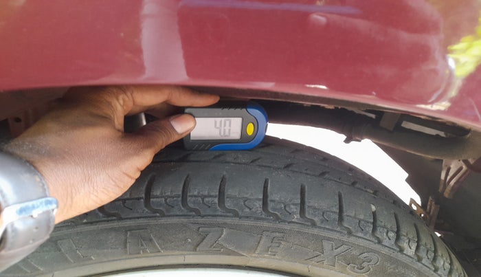 2015 Maruti Alto K10 VXI, Petrol, Manual, 1,60,230 km, tyre