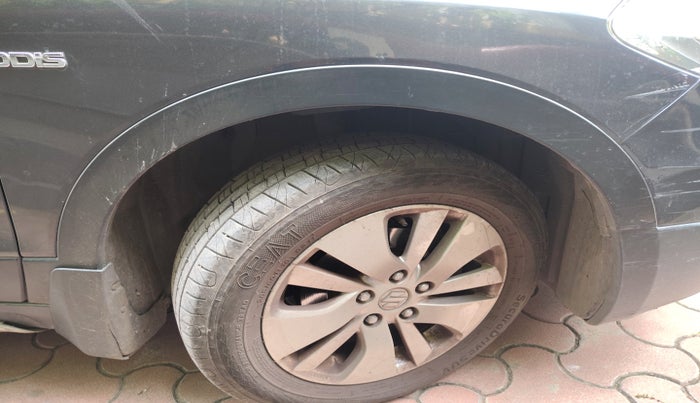 2016 Maruti S Cross ALPHA 1.3, Diesel, Manual, 96,569 km, tyre