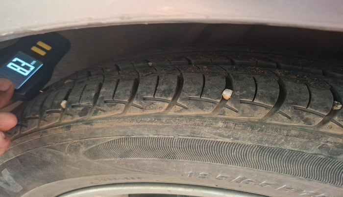 2010 Honda City 1.5L I-VTEC V AT, Petrol, Automatic, 1,27,269 km, tyre