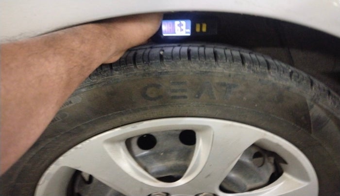 2013 Hyundai Verna FLUIDIC 1.6 EX CRDI AT, Diesel, Automatic, 1,14,360 km, tyre