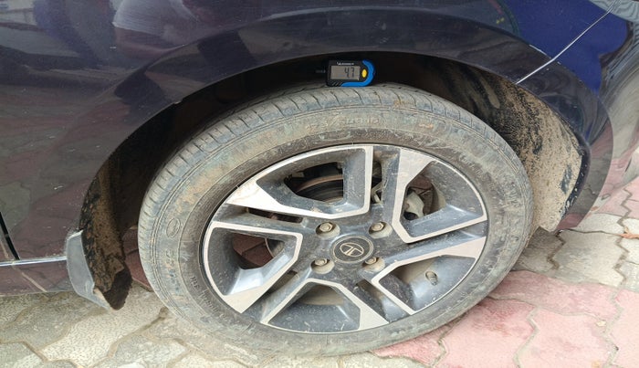 2023 Tata Tiago XZ PLUS PETROL, Petrol, Manual, 15,324 km, tyre