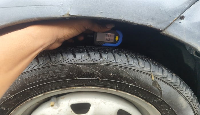 2011 Hyundai Santro Xing GL PLUS, Petrol, Manual, 1,06,726 km, tyre