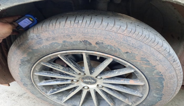 2021 Hyundai Creta EX 1.5 DIESEL, Diesel, Manual, 1,35,332 km, tyre