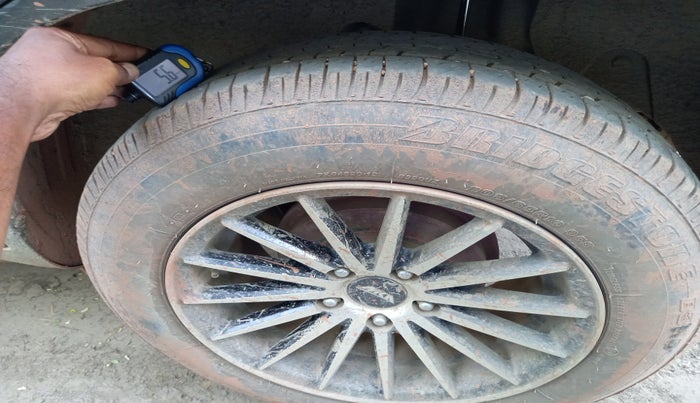 2021 Hyundai Creta EX 1.5 DIESEL, Diesel, Manual, 1,35,332 km, tyre