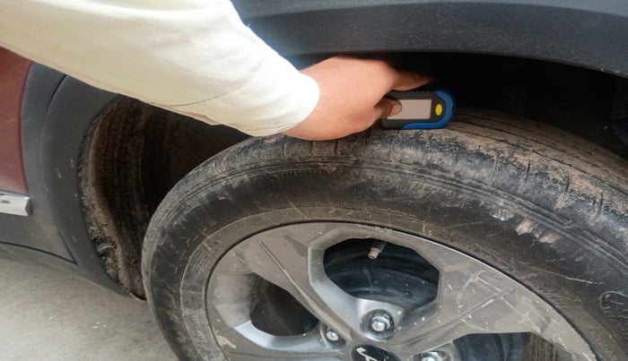 2021 KIA SELTOS HTK PLUS 1.5, Petrol, Manual, 29,817 km, tyre