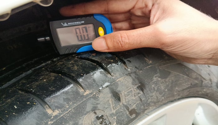 2016 Skoda Rapid 1.5 TDI CR STYLE PLUS AT, Diesel, Automatic, 1,29,900 km, tyre