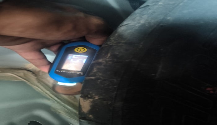 2022 Tata PUNCH CREATIVE  MT, Petrol, Manual, 1,38,103 km, tyre