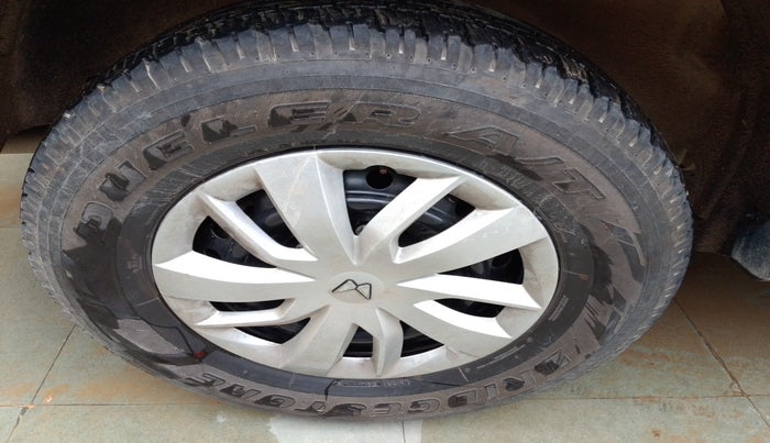 2024 Mahindra SCORPIO-N Z4 DIESEL MT 2WD 7 STR, Diesel, Manual, 12,268 km, tyre