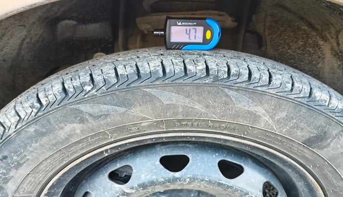 2018 Tata Tiago XM PETROL, Petrol, Manual, 76,819 km, tyre