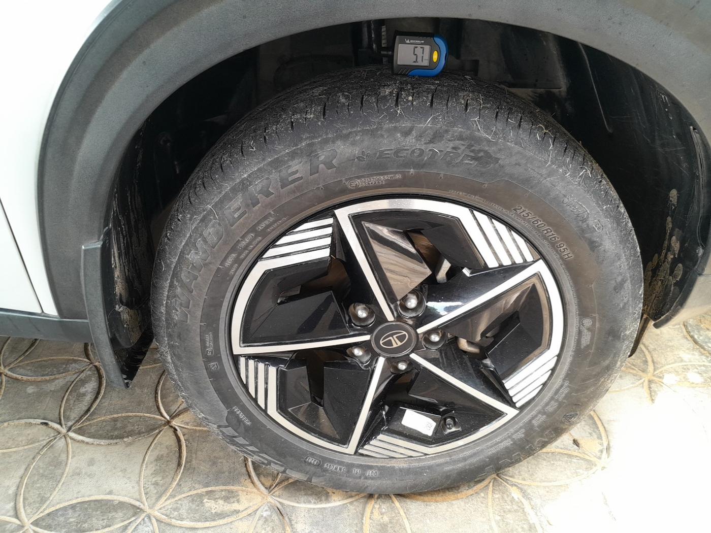 2023 Tata NEXON EV EMPOWERED LONG RANGE, Electric, Automatic, 30,757 km, tyre