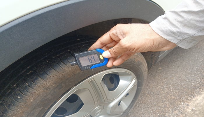 2022 Tata NEXON XM PETROL, Petrol, Manual, 21,980 km, tyre