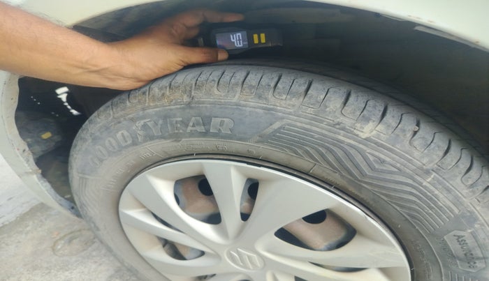 2013 Maruti Swift Dzire VXI, Petrol, Manual, 94,669 km, tyre