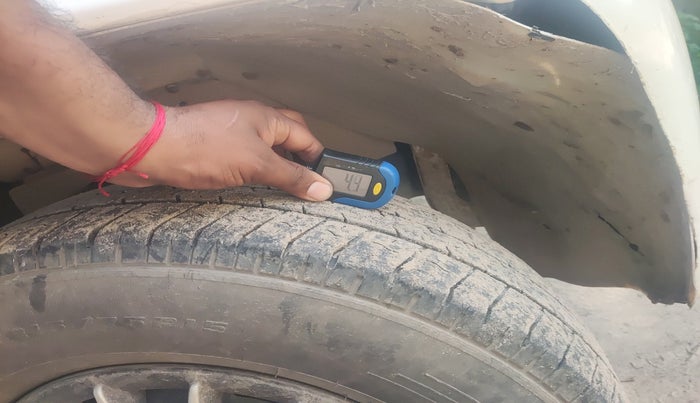 2020 Mahindra Bolero B6, Diesel, Manual, 1,18,270 km, tyre