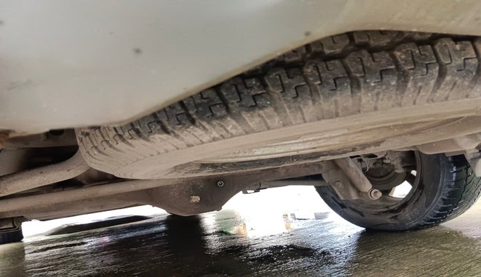 2017 Tata Hexa XTA 4X2 7 STR, Diesel, Automatic, 96,657 km, tyre