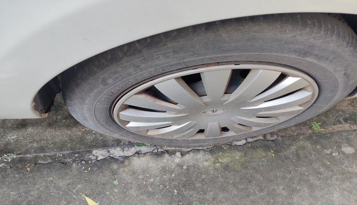 2010 Tata Manza AQUA SAFIRE, Petrol, Manual, 64,564 km, tyre