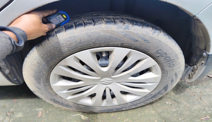 2013 Maruti Ertiga VXI, Petrol, Manual, 88,355 km, tyre
