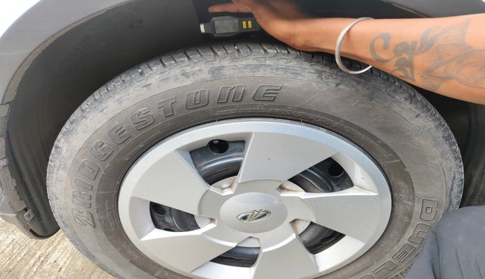 2021 Mahindra XUV500 W7 AT, Diesel, Automatic, 26,000 km, tyre