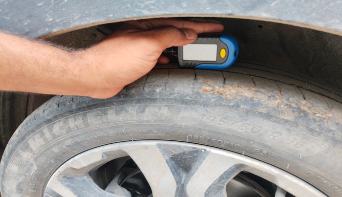 2017 Honda WR-V 1.2L I-VTEC VX MT, Petrol, Manual, 96,000 km, tyre