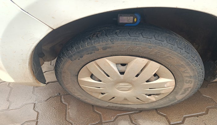 2015 Maruti Alto 800 LXI, Petrol, Manual, 61,876 km, tyre