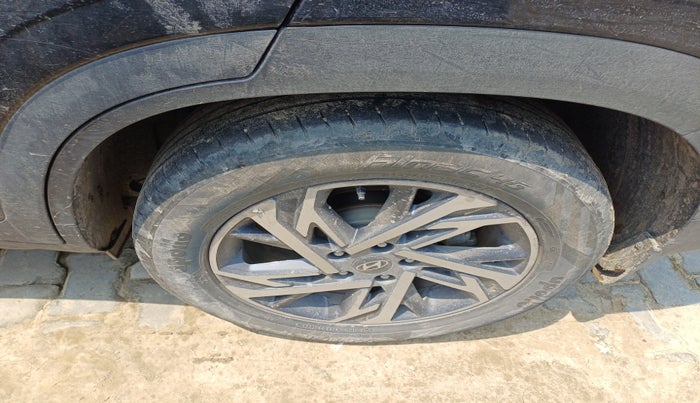 2024 Hyundai Creta SX TECH 1.5 PETROL iVT, Petrol, Automatic, 31,158 km, tyre