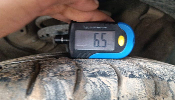 2020 KIA SELTOS HTK PLUS 1.5, Petrol, Manual, 39,966 km, tyre