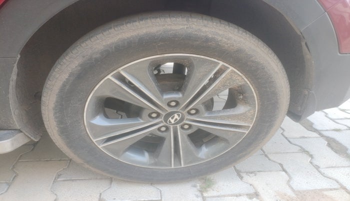 2015 Hyundai Creta SX PLUS 1.6 DIESEL, Diesel, Manual, 93,000 km, tyre