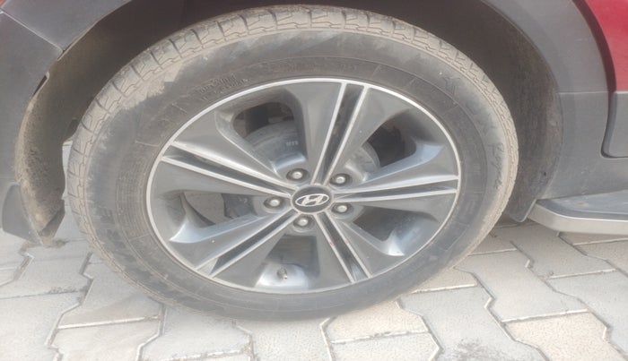 2015 Hyundai Creta SX PLUS 1.6 DIESEL, Diesel, Manual, 93,000 km, tyre