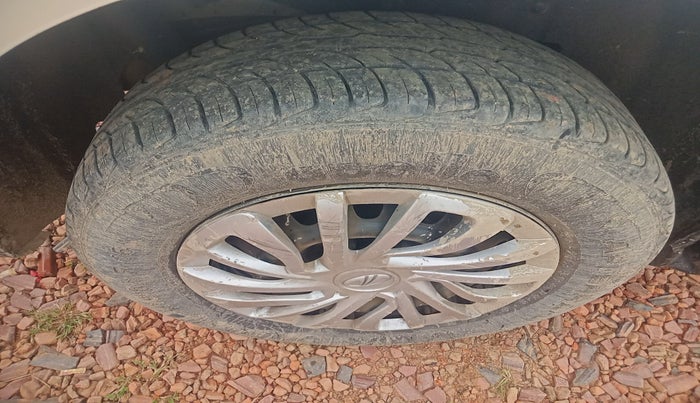 2019 Mahindra MARAZZO M4 7 STR, Diesel, Manual, 38,059 km, tyre