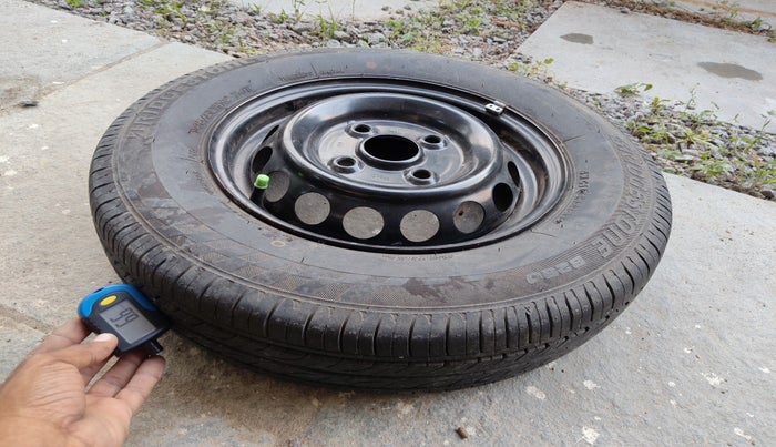 2020 Maruti Alto LXI, Petrol, Manual, 7,300 km, tyre