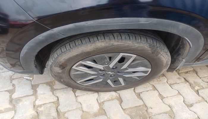 2024 Hyundai VENUE S (O) 1.0 Turbo Petrol DCT, Petrol, Automatic, 15,623 km, tyre