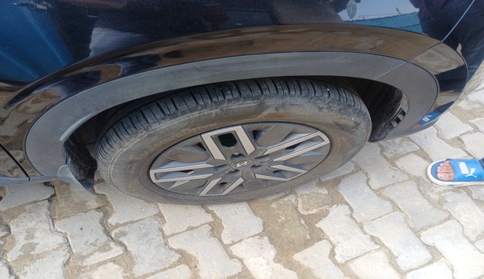 2024 Hyundai VENUE S (O) 1.0 Turbo Petrol DCT, Petrol, Automatic, 15,623 km, tyre