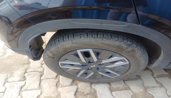 2024 Hyundai VENUE S (O) 1.0 Turbo Petrol DCT, Petrol, Automatic, 15,623 km, tyre