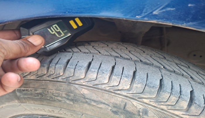 2016 Hyundai Eon ERA +, Petrol, Manual, 67,195 km, tyre