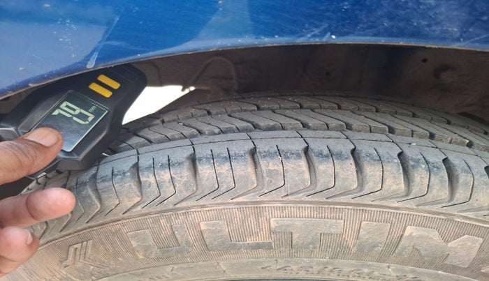 2016 Hyundai Eon ERA +, Petrol, Manual, 67,195 km, tyre