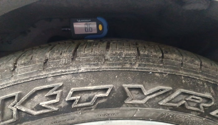 2011 Tata Aria PRESTIGE 4X2, Diesel, Manual, 39,812 km, tyre