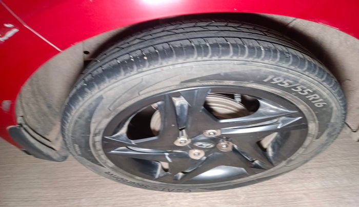 2022 Hyundai NEW I20 SPORTZ 1.2 MT, Petrol, Manual, 20,265 km, tyre