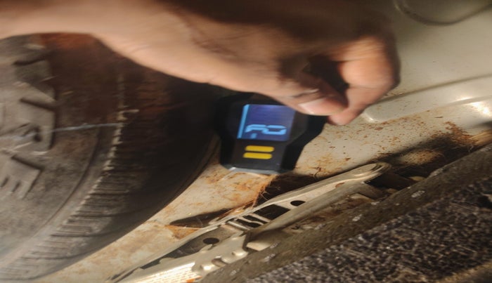2010 Maruti SX4 ZXI, Petrol, Manual, 1,60,104 km, tyre